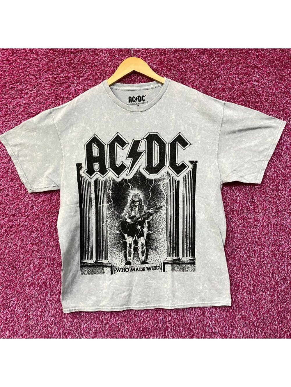 AC/DC Who Made Who Lightning Strike Tshirt size 1X
